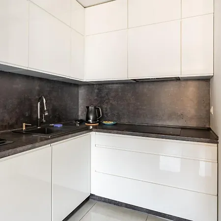 Apartamento Zaspa Comfort By Bookinghost *